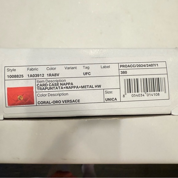 VERSACE Coral Quilted 100% Leather Card Holder Medusa BRAND NEW W/ Box Dust Bag - Picture 14 of 15